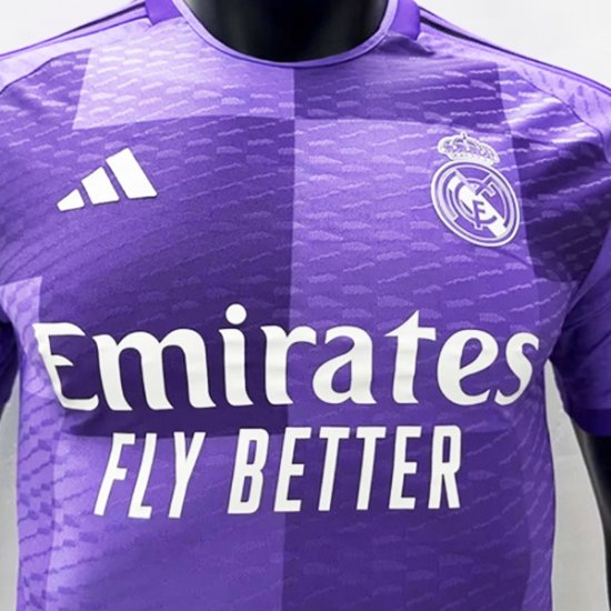 Real Madrid CAMISETA de la purple EQUIPACIÓN 23-24 VERSIÓN JUGADOR